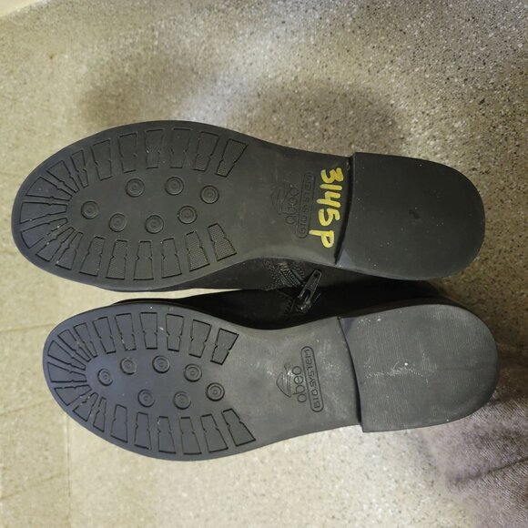 Abeo Yana Black Leather Ankle Booties Size 8.5 - Picture 10 of 11